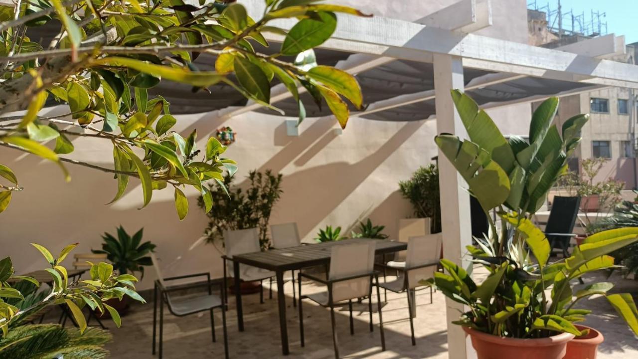 Il Riad Del Capitano Syracuse Bagian luar foto