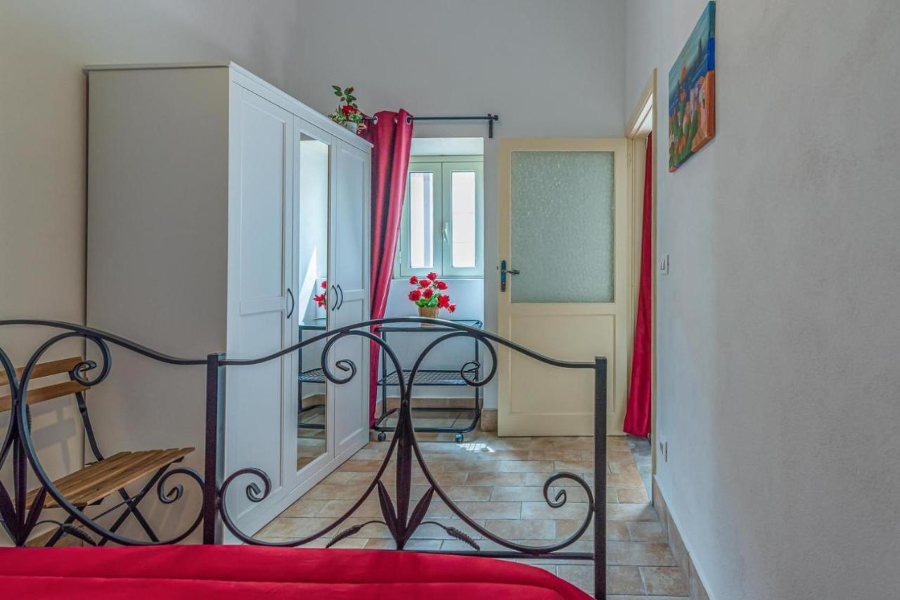 Il Riad Del Capitano Syracuse Bagian luar foto