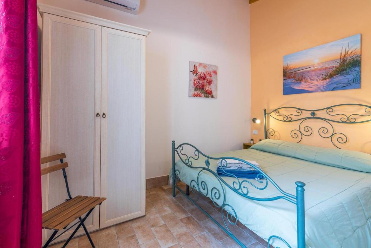 Il Riad Del Capitano Syracuse Bagian luar foto